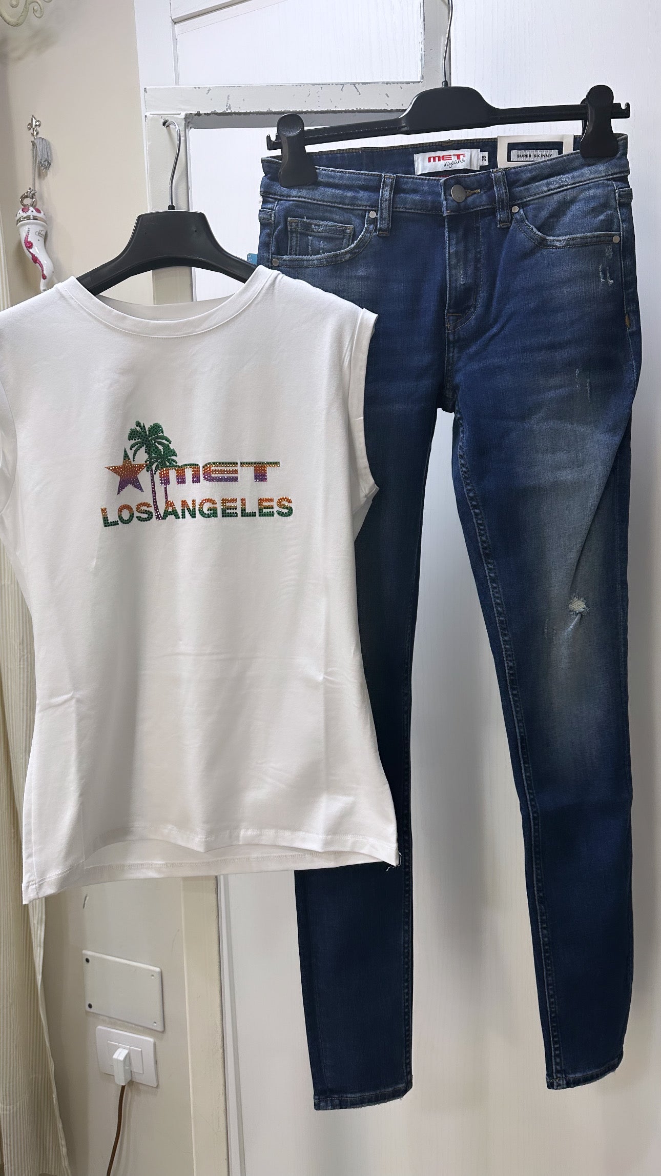 JEANS MET ELASTICO