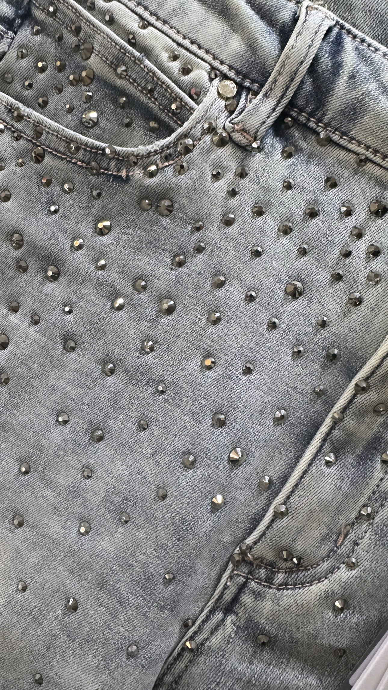 JEANS MET CON STRASS