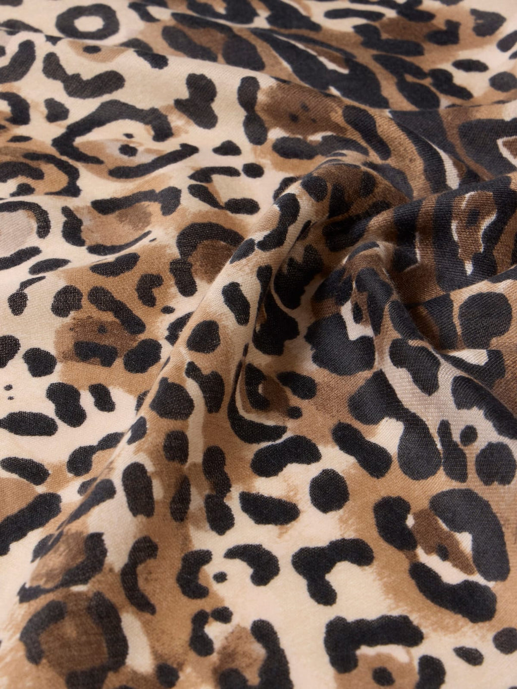 Foulard animalier guess 2026