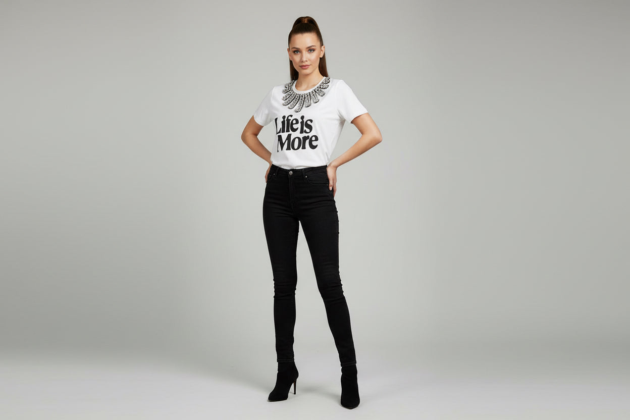 T-shirt trash and luxury
