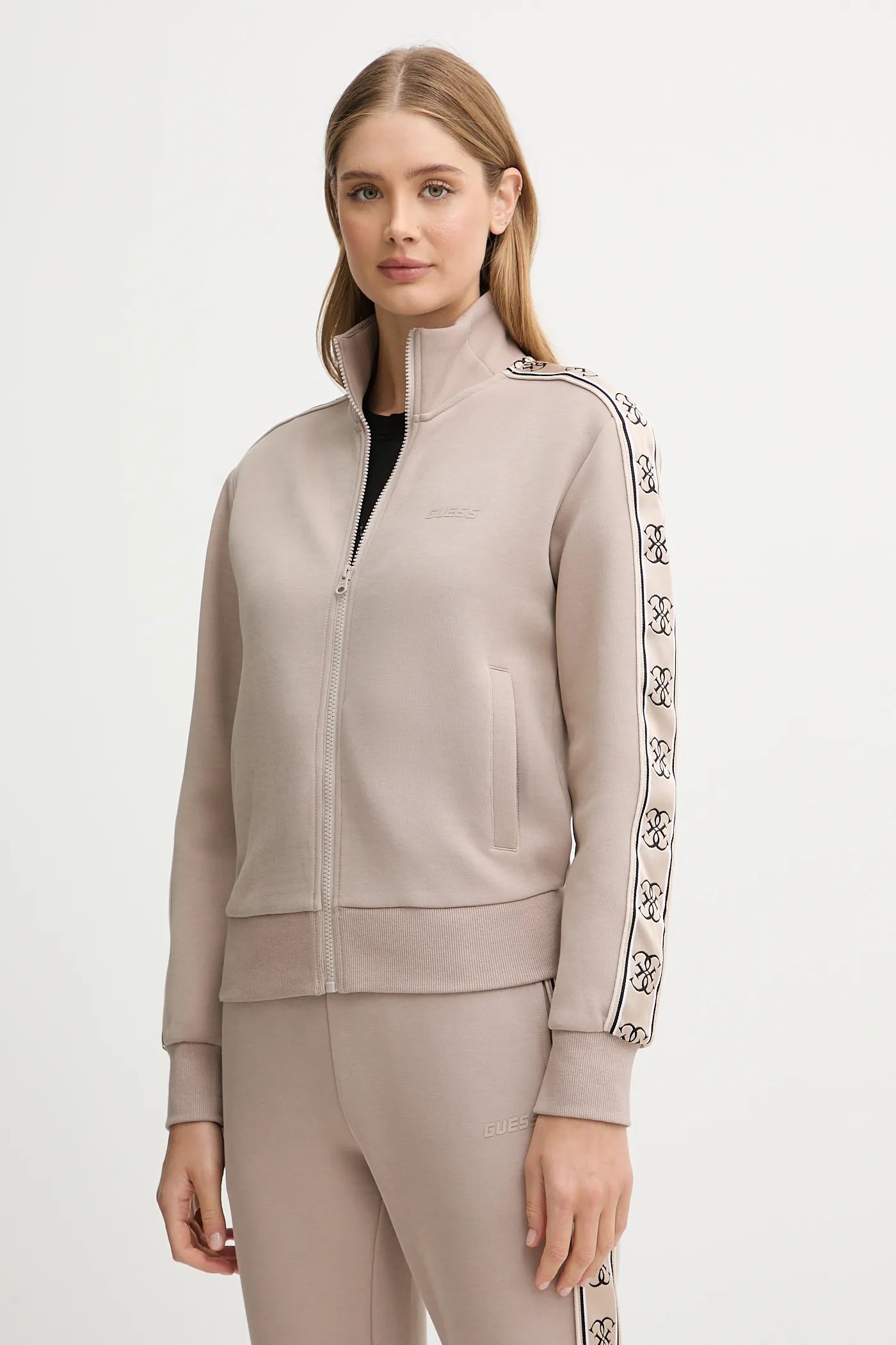 Tuta donna guess 2026