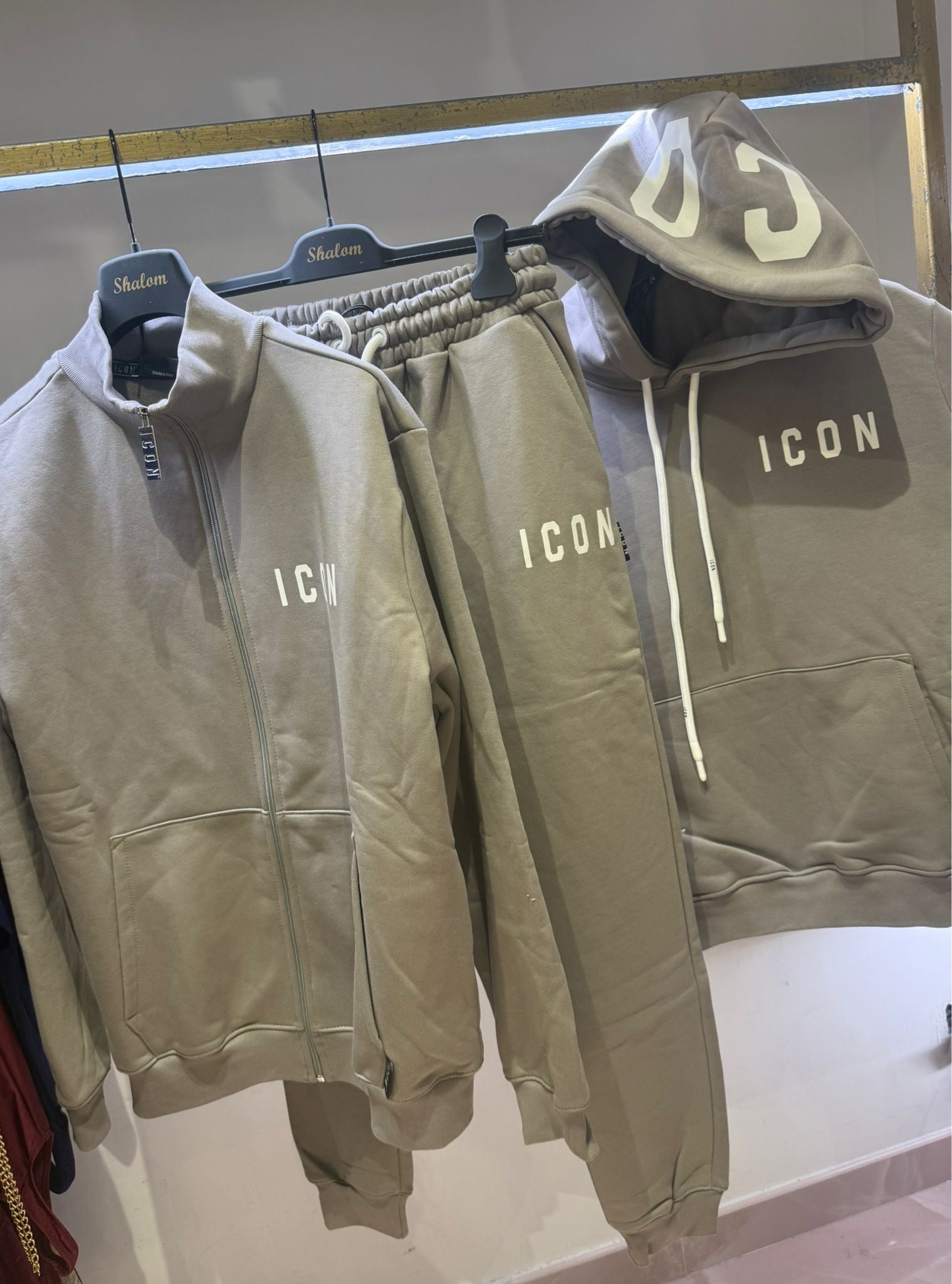 Felpa con cappuccio icon