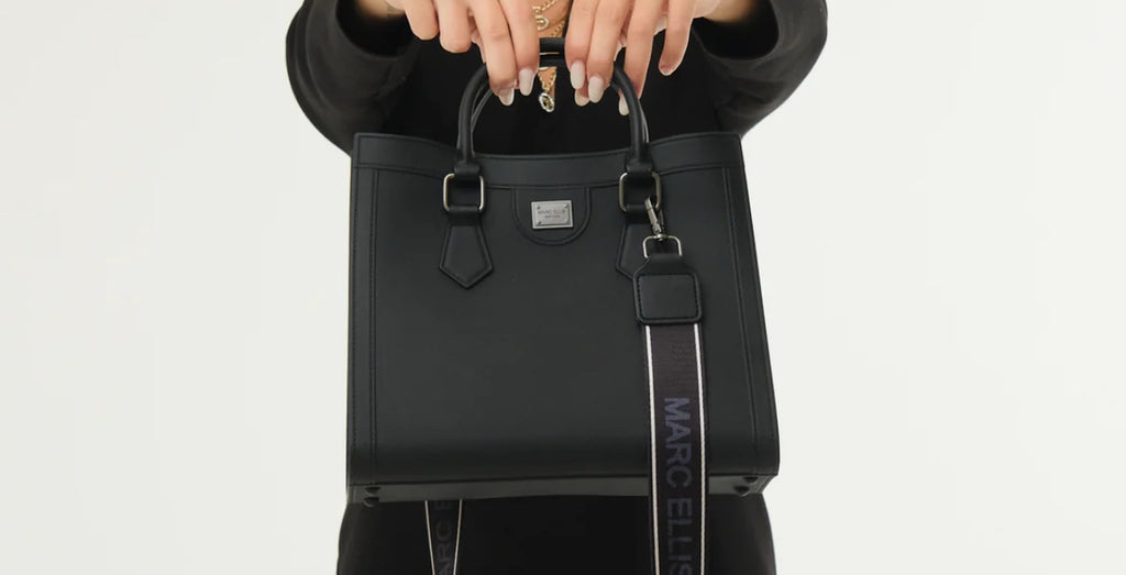 Borsa flat lively s marc ellis