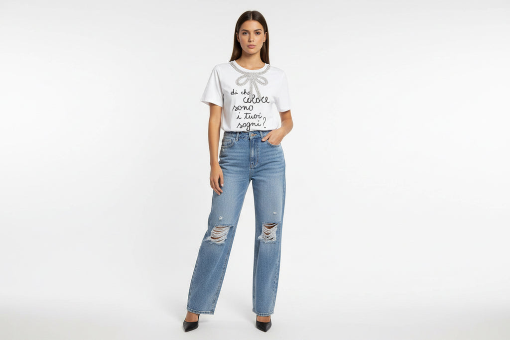 T-shirt trash and luxury