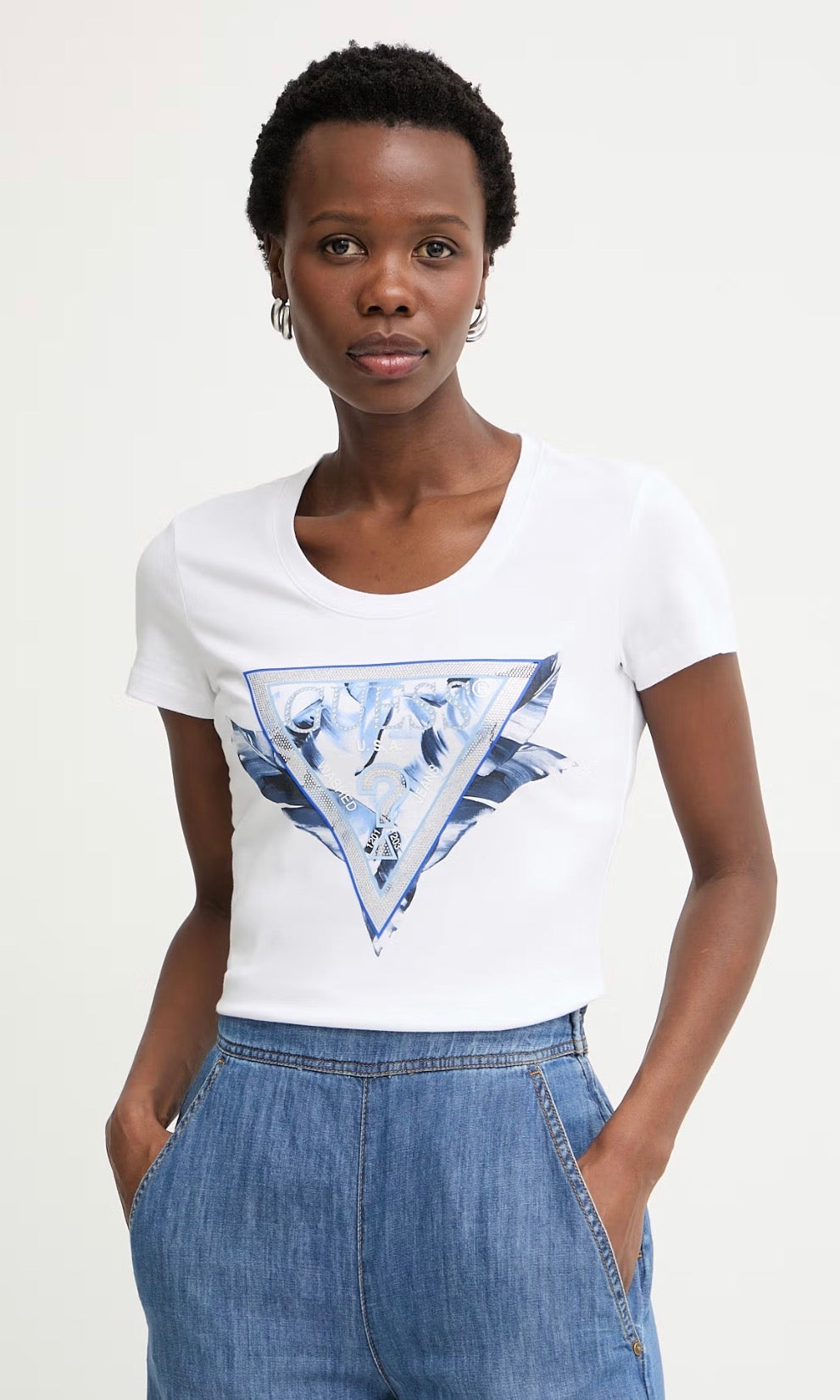 T-shirt guess 2026