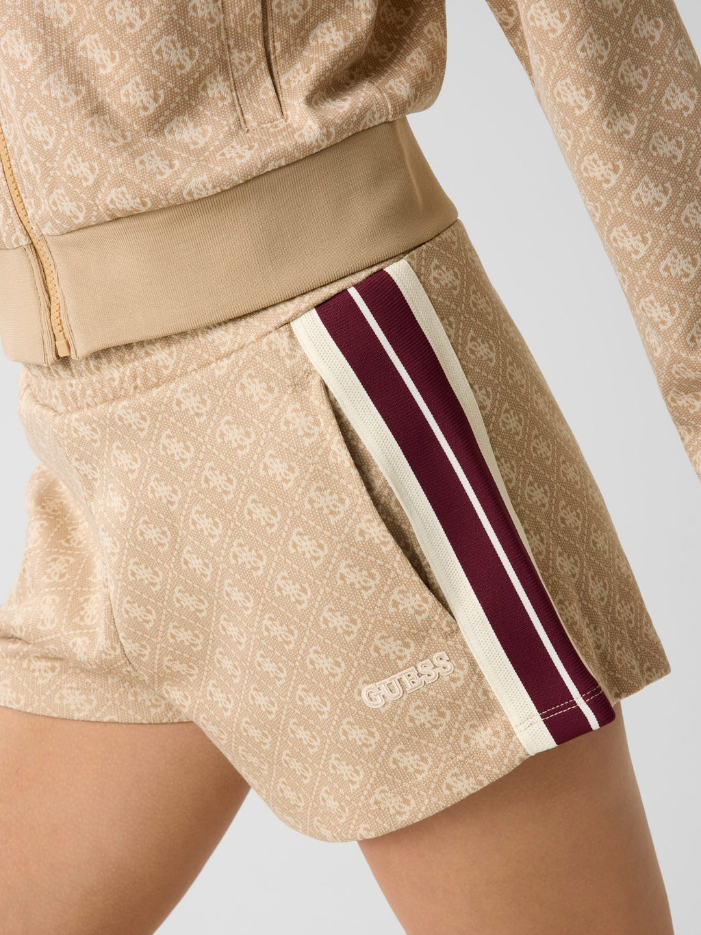 Pantaloncino guess donna 2026