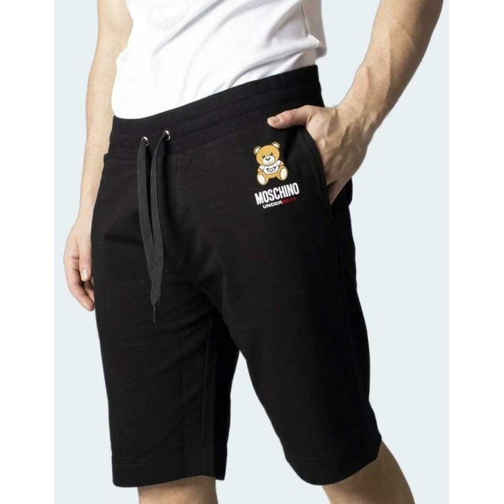 Bermuda moschino 2026
