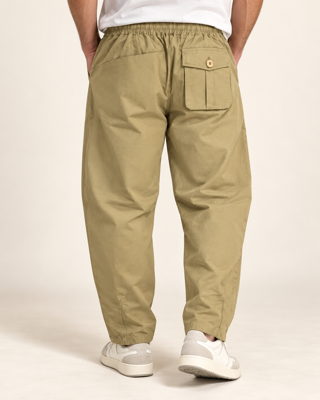 Pantalone G2Firenze color kaki con vita elasticizzata e tasca posteriore