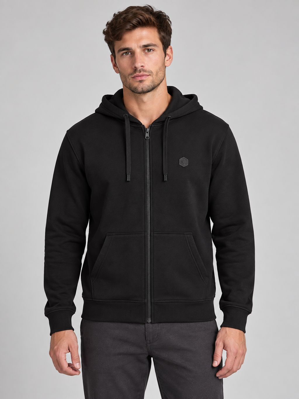 Felpa uomo Superior Vintage con cappuccio e zip Nero indossata